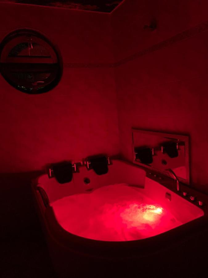 Relax And Pool Apartments Nowy Sad Zewnętrze zdjęcie